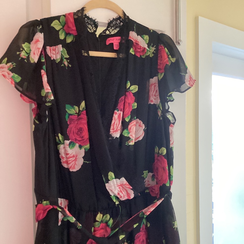 Betsy Johnson black floral midi dress